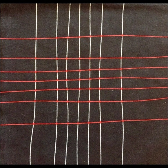 Geometric Print Scarf - Picture 2 of 3